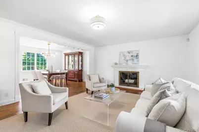 22 Potters Lane, New Rochelle, NY 10805 - Photo 7