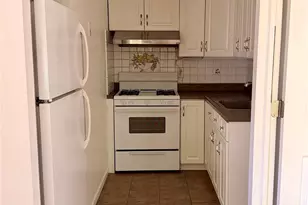 216-18 39th Ave, Bayside, NY 11361 - Photo 5