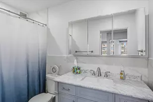 166-10 Powells Cove Blvd, Whitestone, NY 11357 - Photo 15