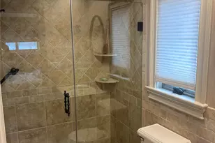 34 Southgate Cir, Massapequa Park, NY 11762 - Photo 3