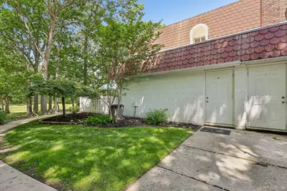 360 Birchwood Road, Medford, NY 11763 - Photo 33