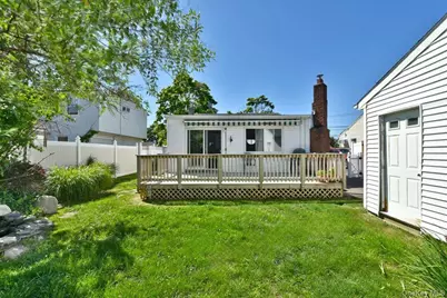 11 Glenda Drive, West Babylon, NY 11704 - Photo 29