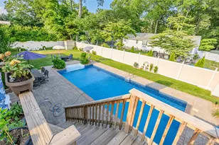111 Brunswick Rd, Ronkonkoma, NY 11779 - Photo 29