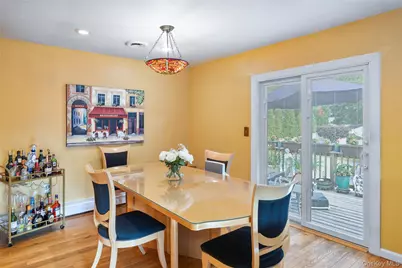 111 Brunswick Road, Ronkonkoma, NY 11779 - Photo 11