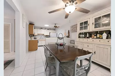 937 Skyline Drive, Coram, NY 11727 - Photo 7