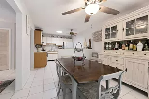 937 Skyline Dr, Coram, NY 11727 - Photo 7