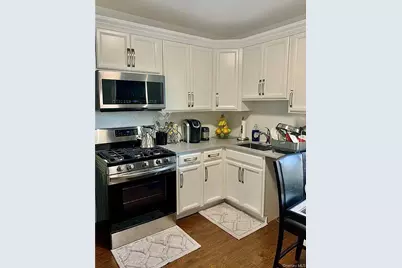 30 Manitou Avenue, Poughkeepsie, NY 12603 - Photo 9