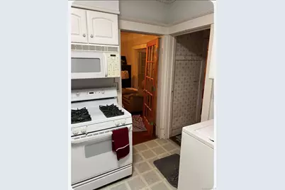 70 Staples Street, Farmingdale, NY 11735 - Photo 25