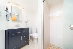 53-74 62nd St, Maspeth, NY 11378 - Photo 17