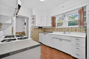 35-38 169th St, Flushing, NY 11358 - Photo 11