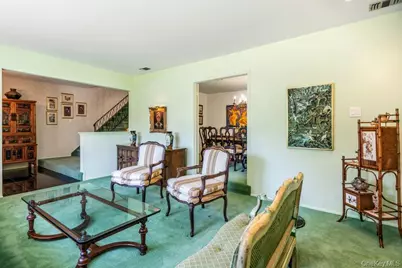 15 Joyce Court, Woodbury, NY 11797 - Photo 9