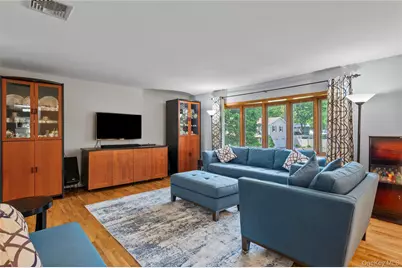 6 Barry Court, Valley Cottage, NY 10989 - Photo 11