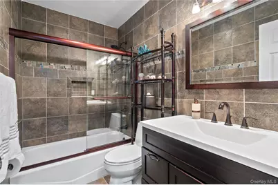 6 Barry Court, Valley Cottage, NY 10989 - Photo 15