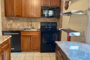 23 Grossman St, Melville, NY 11747 - Photo 7