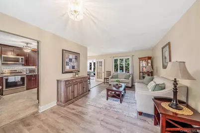 47 Fox Lane, Shoreham, NY 11786 - Photo 3