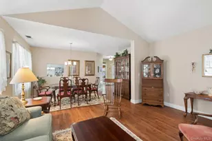 621 Spring Lake Dr, Middle Island, NY 11953 - Photo 9