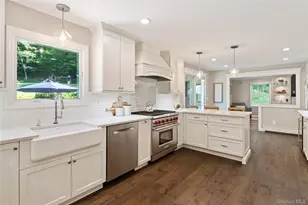 14 Briarwood Ln, Pleasantville, NY 10570 - Photo 19