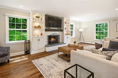 14 Briarwood Lane, Pleasantville, NY 10570 - Photo 7