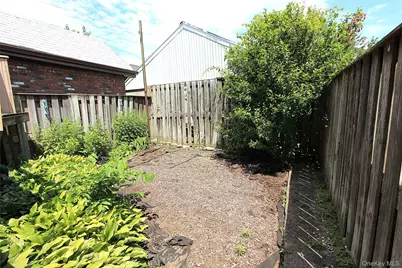 72-19 66th Road, Middle Village, NY 11379 - Photo 25