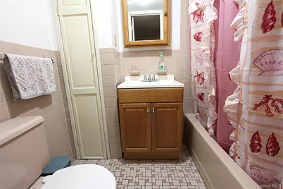 72-19 66th Road, Middle Village, NY 11379 - Photo 19