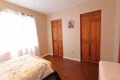 72-19 66th Road, Middle Village, NY 11379 - Photo 15