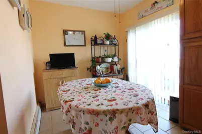 72-19 66th Road, Middle Village, NY 11379 - Photo 9