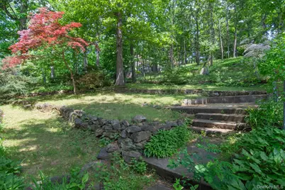 74 Briary Road, Dobbs Ferry, NY 10522 - Photo 17