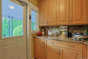 72 Brookfield Rd, Mount Vernon, NY 10552 - Photo 15