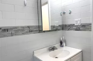 141-35 79th Ave, Flushing, NY 11367 - Photo 13