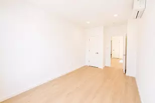 69-46 64th St, Ridgewood, NY 11385 - Photo 5