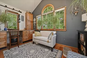 656 5th Ave, New Hyde Park, NY 11040 - Photo 17