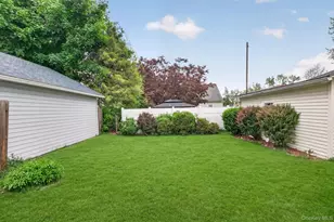 11 Columbia Ave, Middletown, NY 10940 - Photo 35