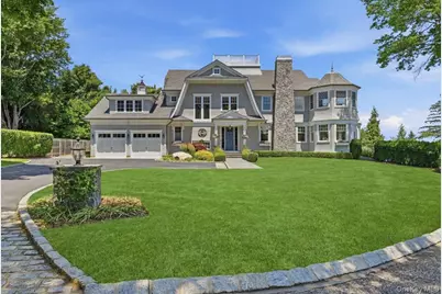7 Preston Lane, East Setauket, NY 11733 - Photo 1