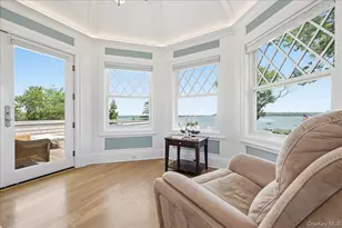 7 Preston Ln, East Setauket, NY 11733 - Photo 25