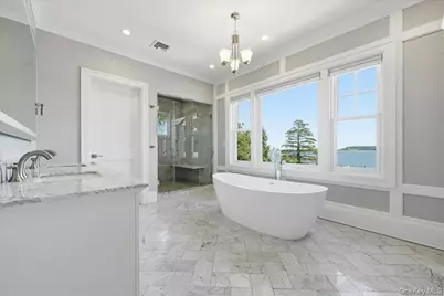 7 Preston Lane, East Setauket, NY 11733 - Photo 27