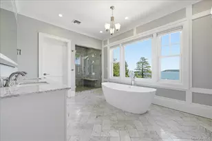 7 Preston Ln, East Setauket, NY 11733 - Photo 27
