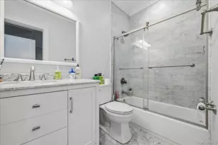 7 Preston Ln, East Setauket, NY 11733 - Photo 31