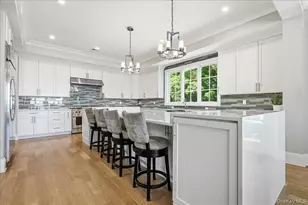 7 Preston Ln, East Setauket, NY 11733 - Photo 13