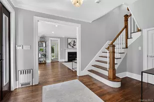 12 Drake Rd, Scarsdale, NY 10583 - Photo 3