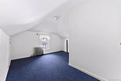 17 Midland Avenue, White Plains, NY 10606 - Photo 19
