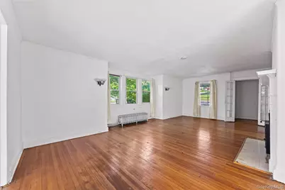 17 Midland Avenue, White Plains, NY 10606 - Photo 3