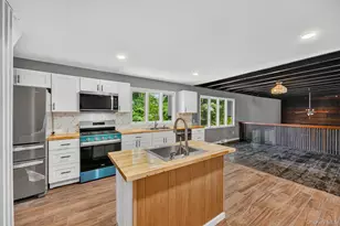 1199 Mombasha Rd, Monroe, NY 10950 - Photo 13