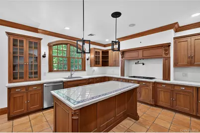 10 Greenwich Avenue, Central Valley, NY 10917 - Photo 13