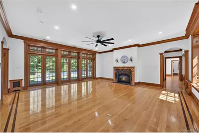 10 Greenwich Avenue, Central Valley, NY 10917 - Photo 17