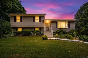 1633 Salt Point Turnpike, Pleasant Valley, NY 12569 - Photo 3