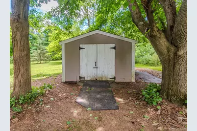 1633 Salt Point Turnpike, Pleasant Valley, NY 12569 - Photo 47
