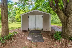 1633 Salt Point Turnpike, Pleasant Valley, NY 12569 - Photo 47