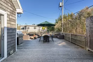 38 Homesite Ave, Seaview, NY 11770 - Photo 25