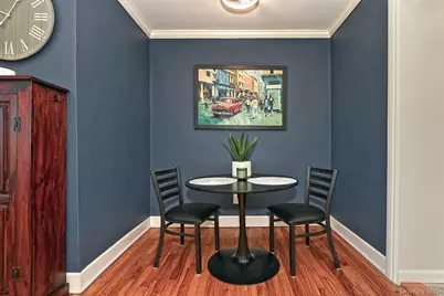 172 Edmunton Drive #D9, North Babylon, NY 11703 - Photo 7