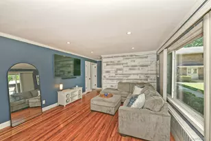 172 Edmunton Dr, North Babylon, NY 11703 - Photo 5